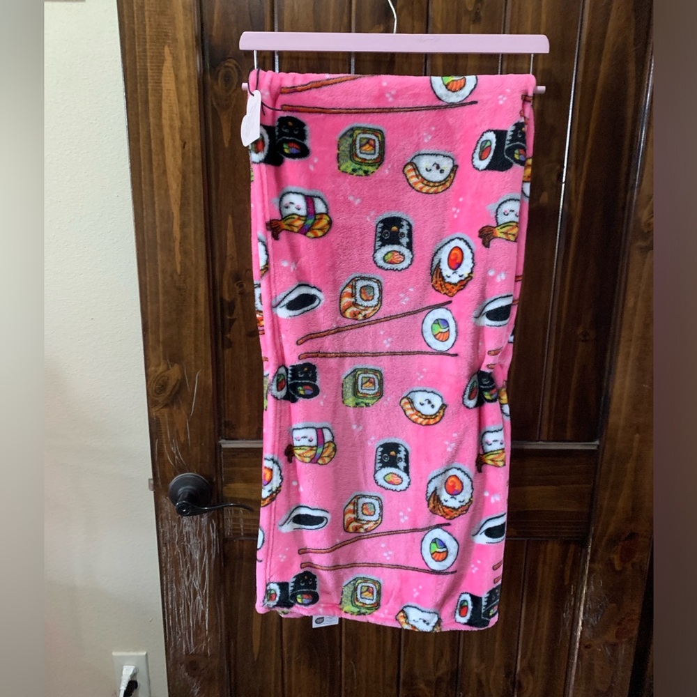 New Ultra Soft Plush Throw - Picture 4 of 5